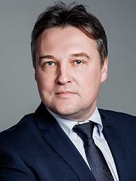 Bernard Barteczko Member of the Management Board